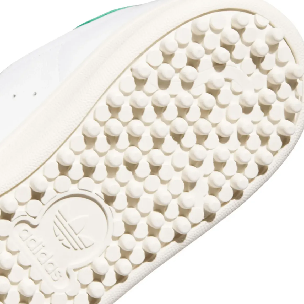 adidas Men's Stan Smith Lux Waterproof Spikeless Golf Shoes