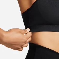 Nike Ladies Swoosh Medium Support Padded Golf Sports Bra