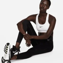 Nike Ladies Swoosh Medium Support Padded Golf Sports Bra