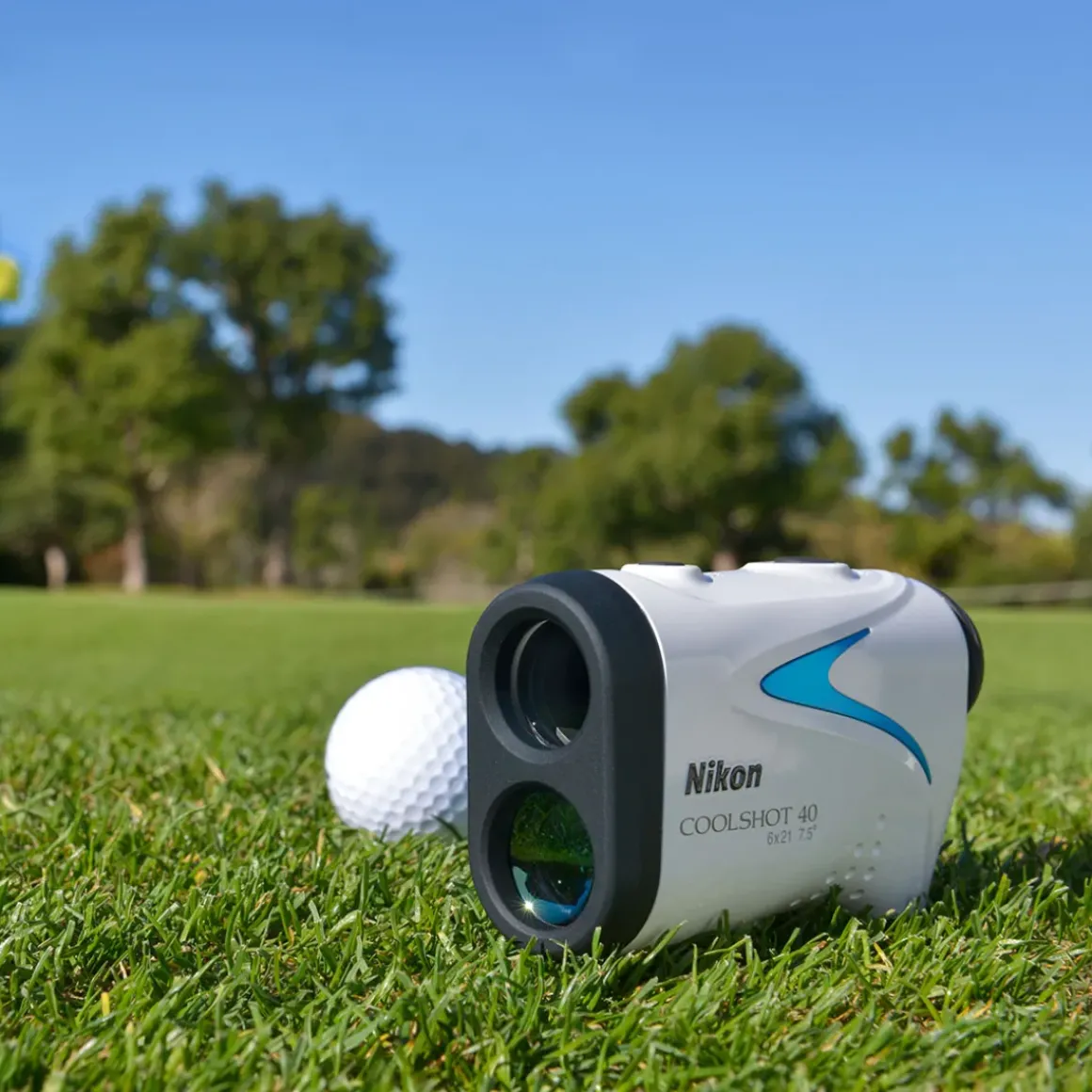 Nikon Coolshot 40 Golf Rangefinder