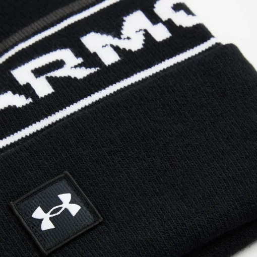 Under Armour Hat Half Time Pom Beanie